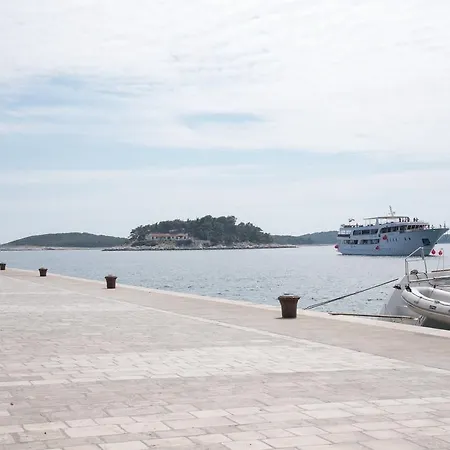Old Town Hvar * Hvar Town
