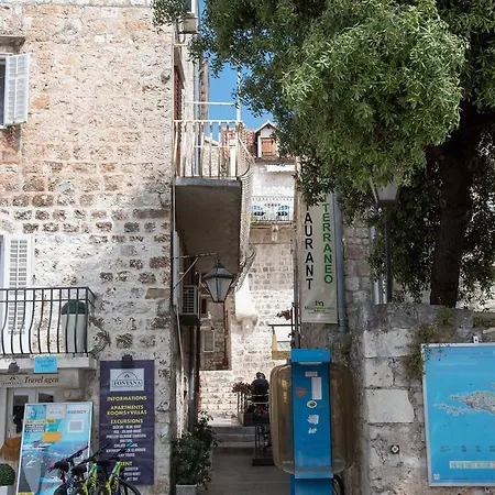 Old Town Hvar Apartment *